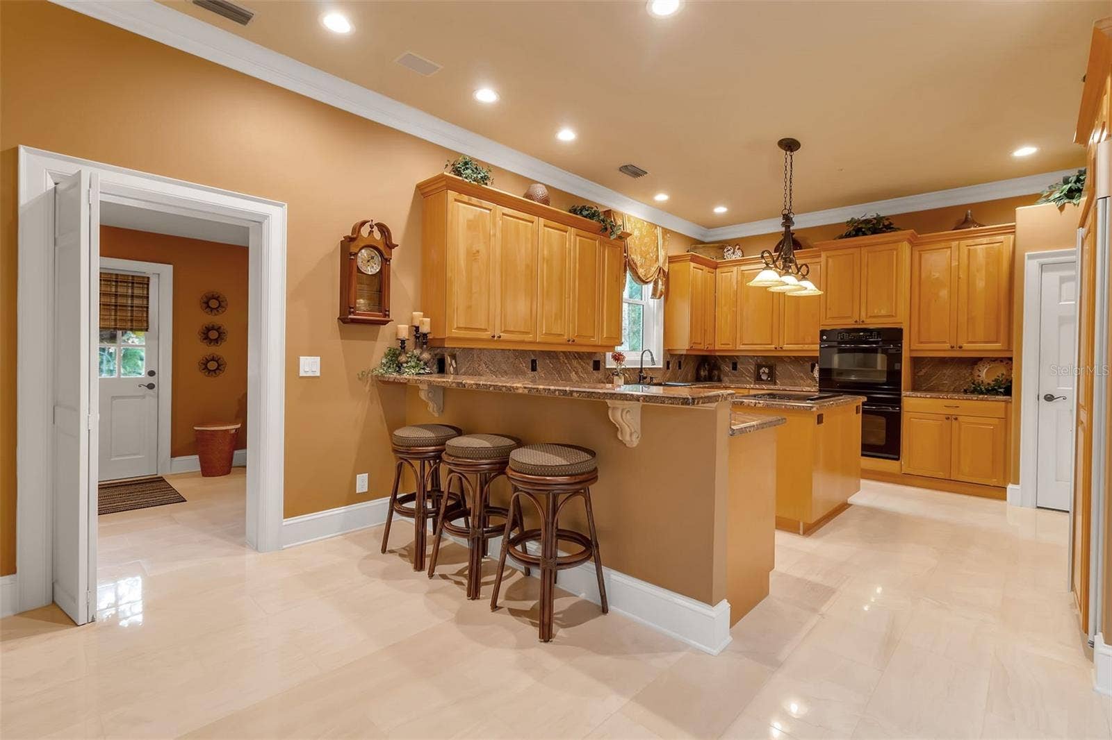 422 BLUE GARDEN LANE, Osprey, FL 34229 422 BLUE GARDEN LANE, Osprey, FL 34229