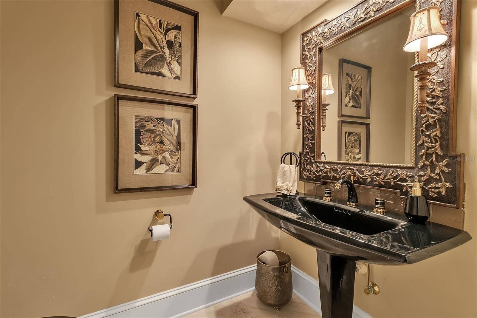 422 BLUE GARDEN LANE, Osprey, FL 34229 422 BLUE GARDEN LANE, Osprey, FL 34229