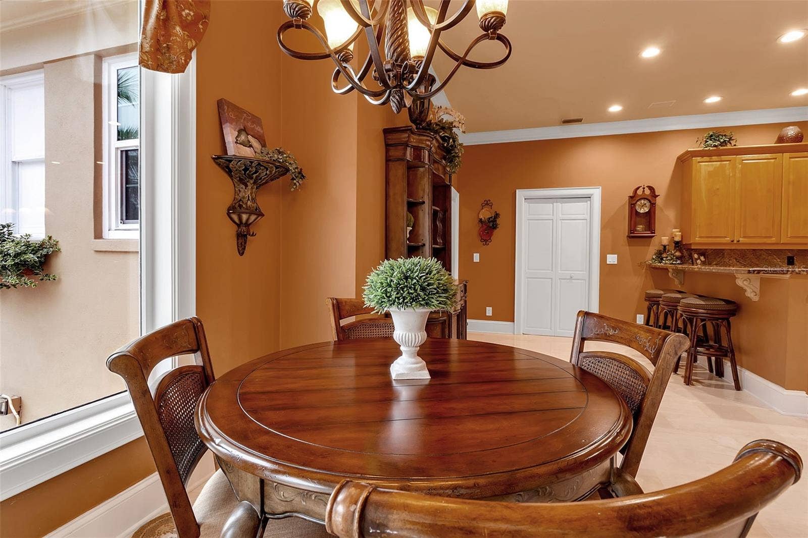 422 BLUE GARDEN LANE, Osprey, FL 34229 422 BLUE GARDEN LANE, Osprey, FL 34229