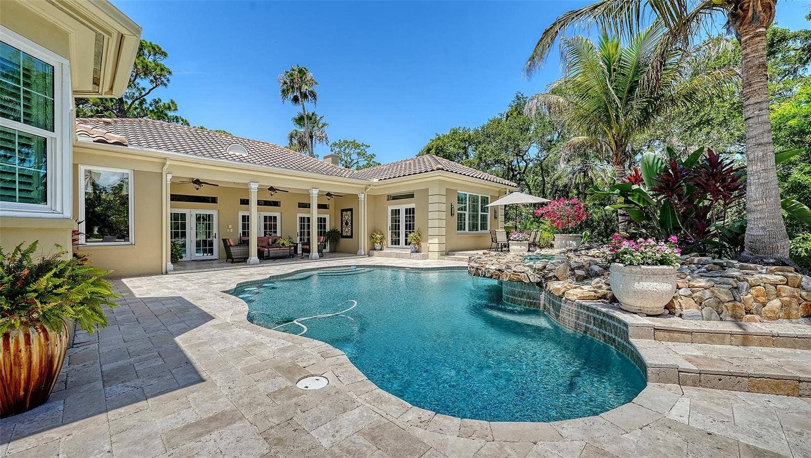422 BLUE GARDEN LANE, Osprey, FL 34229 422 BLUE GARDEN LANE, Osprey, FL 34229