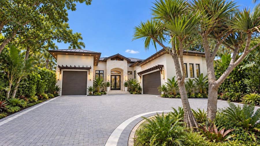 Property photo for 838 NORSOTA WAY, Sarasota, FL