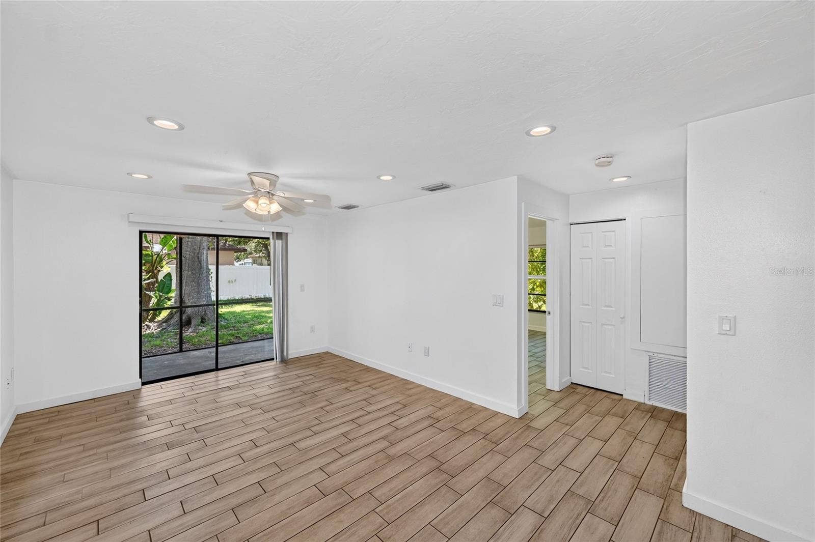 1974/76 DEBBIE STREET, Sarasota, FL 34231 1974/76 DEBBIE STREET, Sarasota, FL 34231