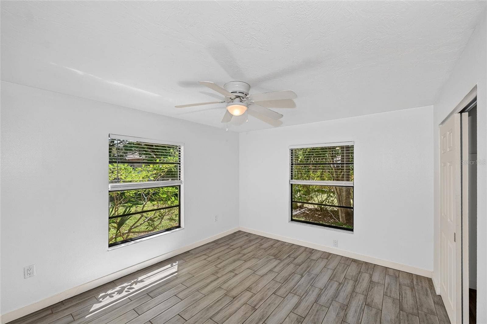 1974/76 DEBBIE STREET, Sarasota, FL 34231 1974/76 DEBBIE STREET, Sarasota, FL 34231