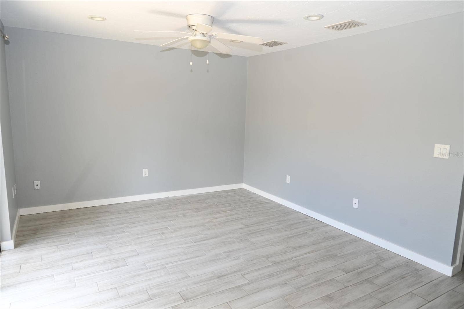 1974/76 DEBBIE STREET, Sarasota, FL 34231 1974/76 DEBBIE STREET, Sarasota, FL 34231