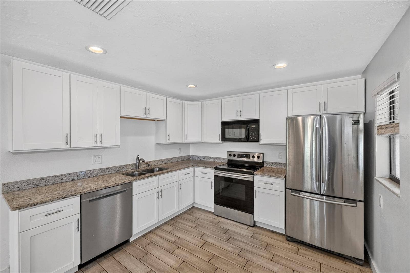 1974/76 DEBBIE STREET, Sarasota, FL 34231 1974/76 DEBBIE STREET, Sarasota, FL 34231