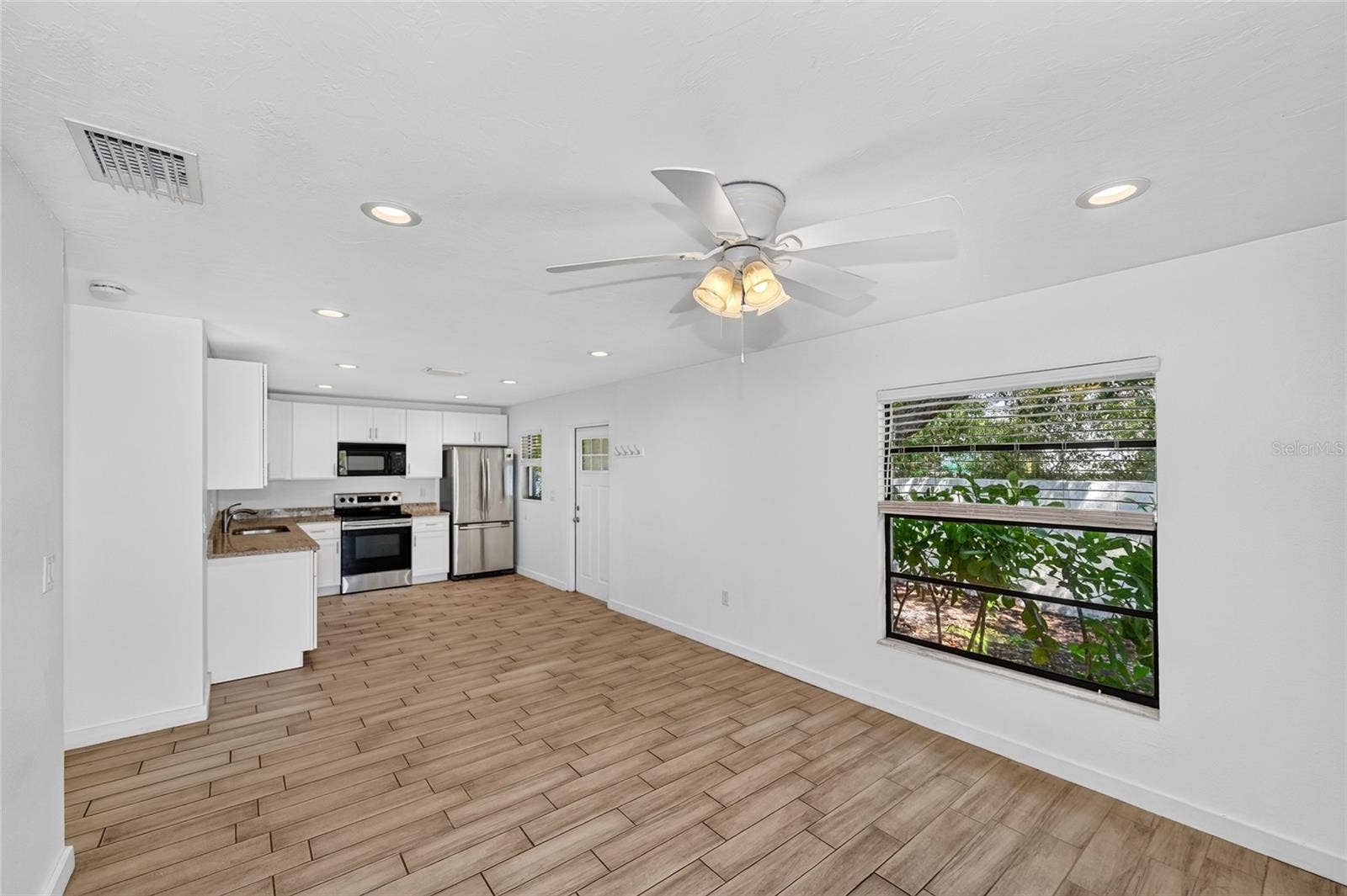 1974/76 DEBBIE STREET, Sarasota, FL 34231 1974/76 DEBBIE STREET, Sarasota, FL 34231
