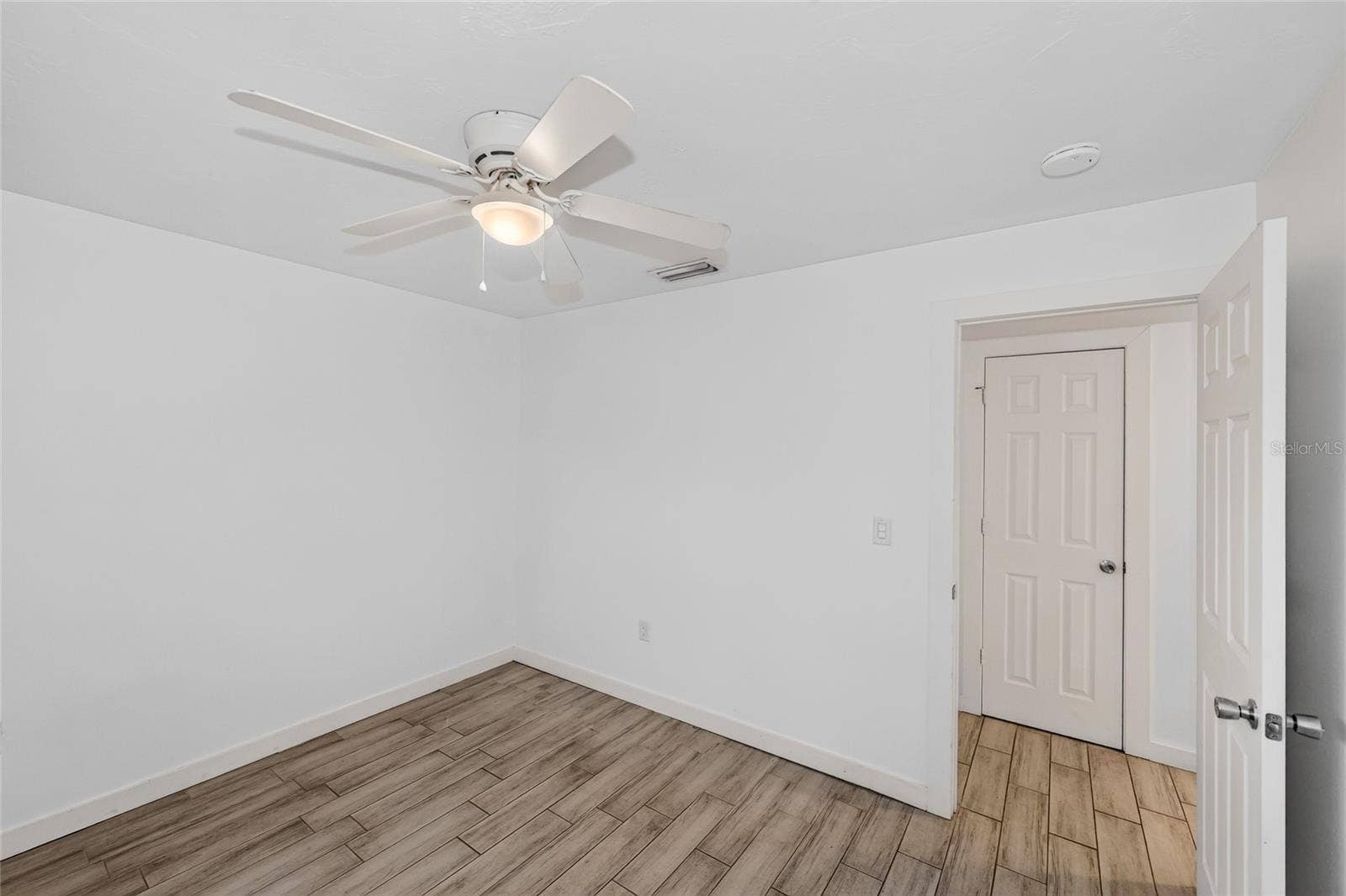 1974/76 DEBBIE STREET, Sarasota, FL 34231 1974/76 DEBBIE STREET, Sarasota, FL 34231