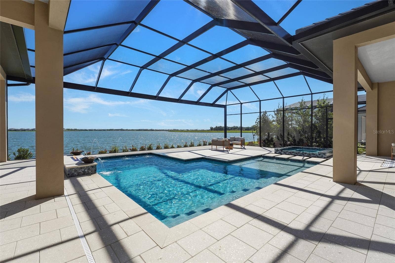 596 BLUE SHELL LOOP, Sarasota, FL 34240 596 BLUE SHELL LOOP, Sarasota, FL 34240
