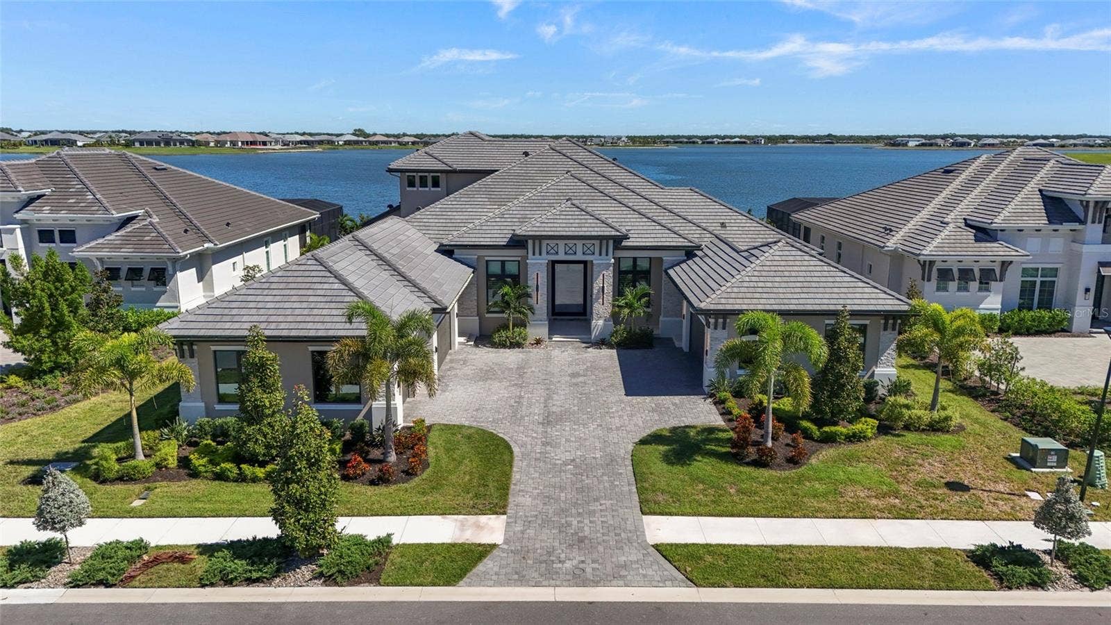 596 BLUE SHELL LOOP, Sarasota, FL 34240 596 BLUE SHELL LOOP, Sarasota, FL 34240