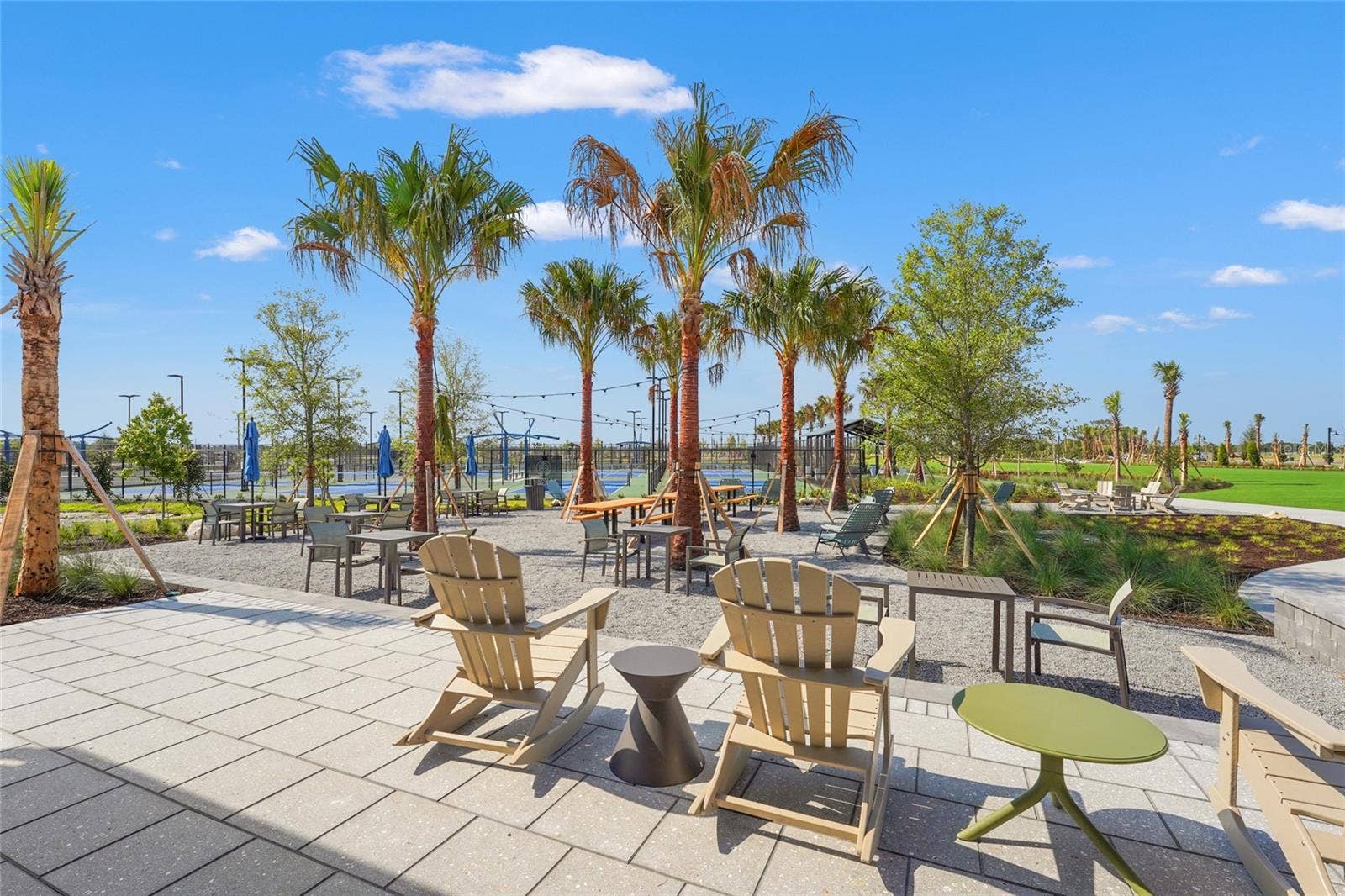 596 BLUE SHELL LOOP, Sarasota, FL 34240 596 BLUE SHELL LOOP, Sarasota, FL 34240