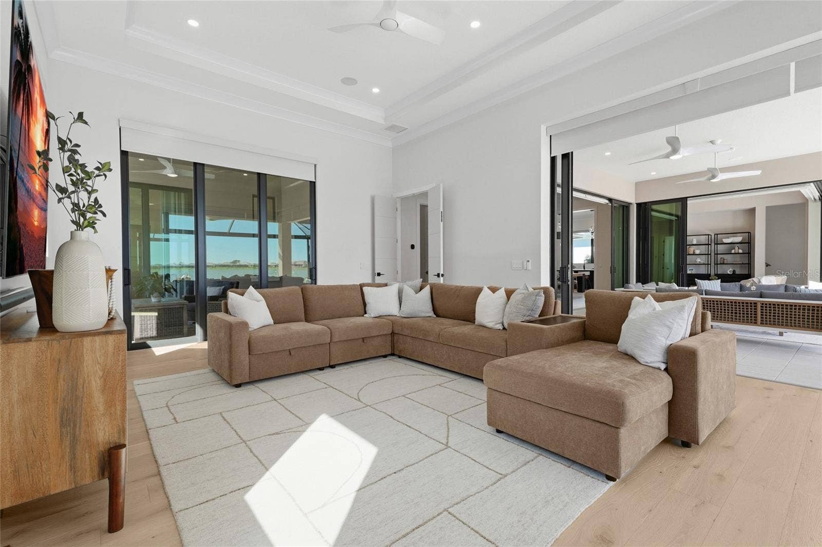 596 BLUE SHELL LOOP, Sarasota, FL 34240 596 BLUE SHELL LOOP, Sarasota, FL 34240
