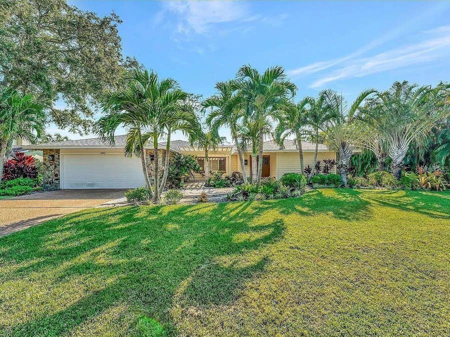 Property photo for 3803 AVENIDA MADERA, Bradenton, FL