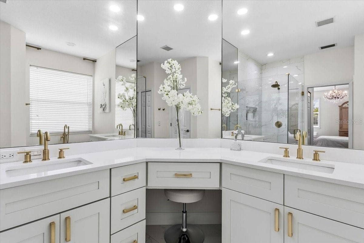 8120 TABBYSTONE PLACE, Bradenton, FL 34201 8120 TABBYSTONE PLACE, Bradenton, FL 34201