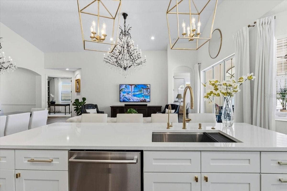 8120 TABBYSTONE PLACE, Bradenton, FL 34201 8120 TABBYSTONE PLACE, Bradenton, FL 34201
