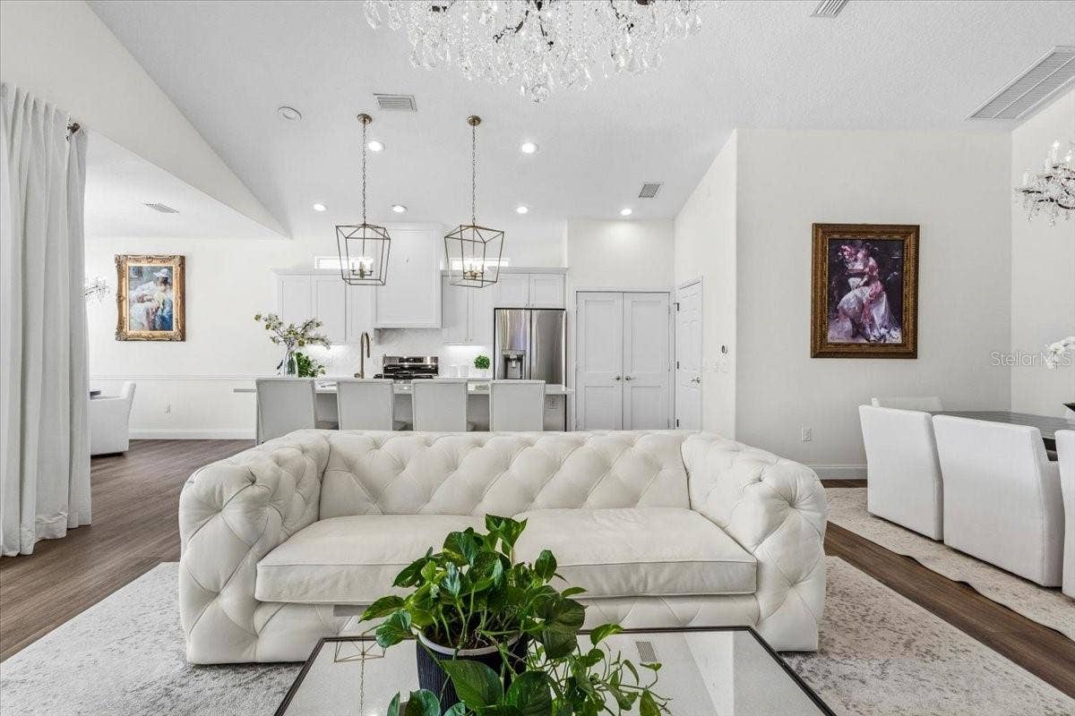 8120 TABBYSTONE PLACE, Bradenton, FL 34201 8120 TABBYSTONE PLACE, Bradenton, FL 34201
