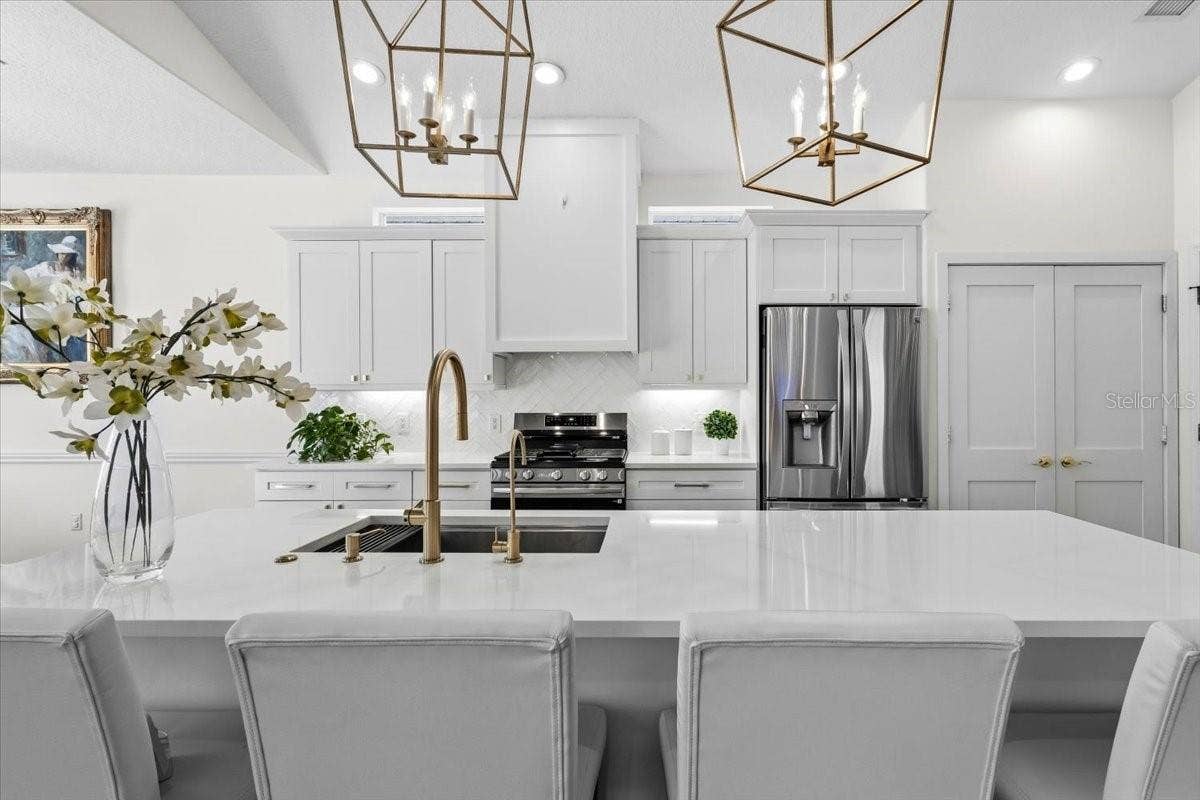 8120 TABBYSTONE PLACE, Bradenton, FL 34201 8120 TABBYSTONE PLACE, Bradenton, FL 34201
