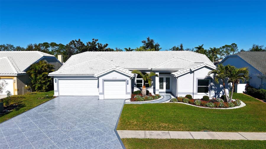 Property photo for 6948 STETSON STREET CIRCLE, Sarasota, FL