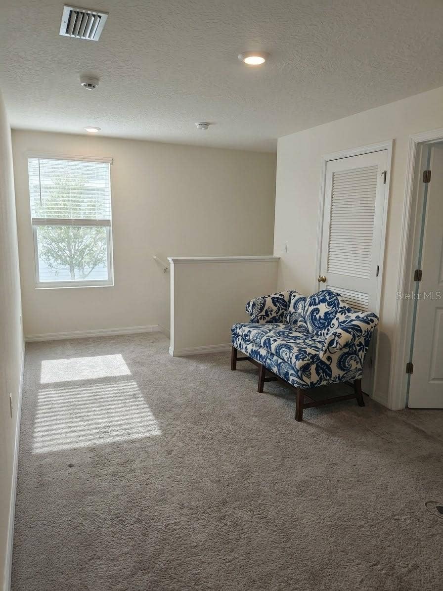 5058 GRANITE DUST PLACE, Palmetto, FL 34221 Open transition space/bonus landing