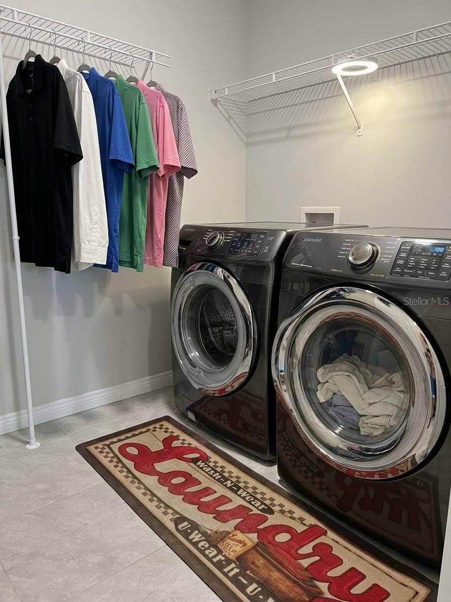 5058 GRANITE DUST PLACE, Palmetto, FL 34221 Laundry room