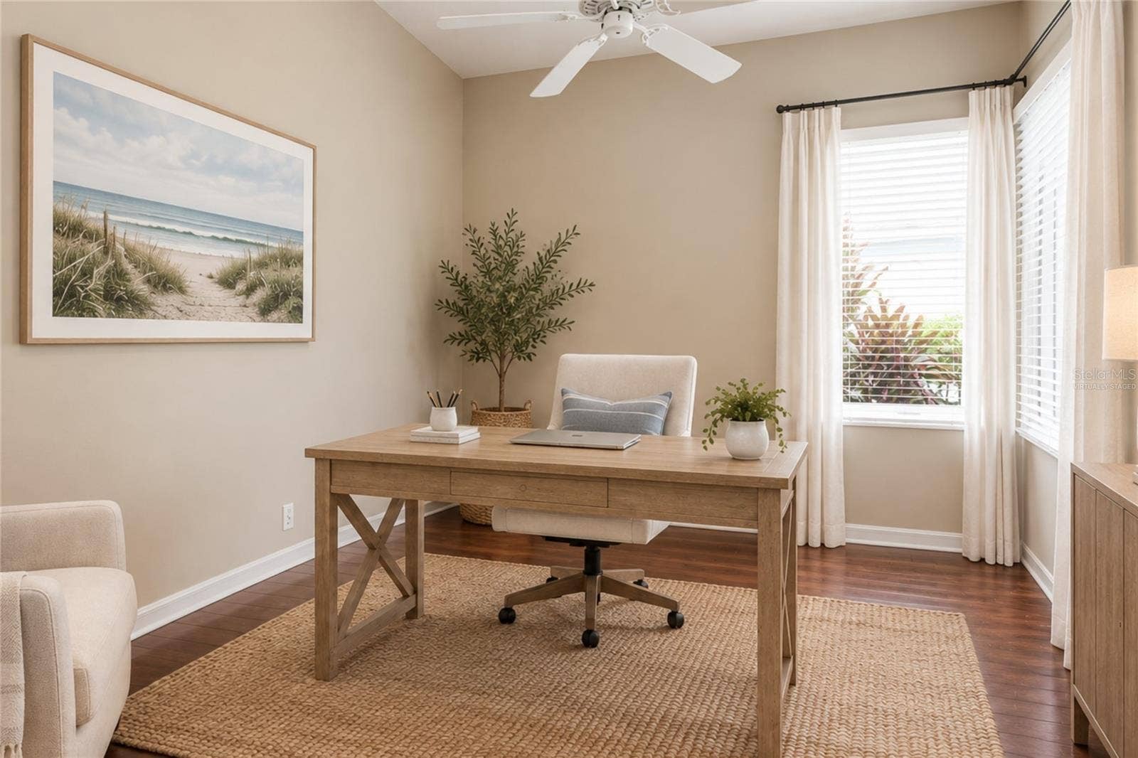8728 52ND DRIVE E, Bradenton, FL 34211 Virtually staged private den