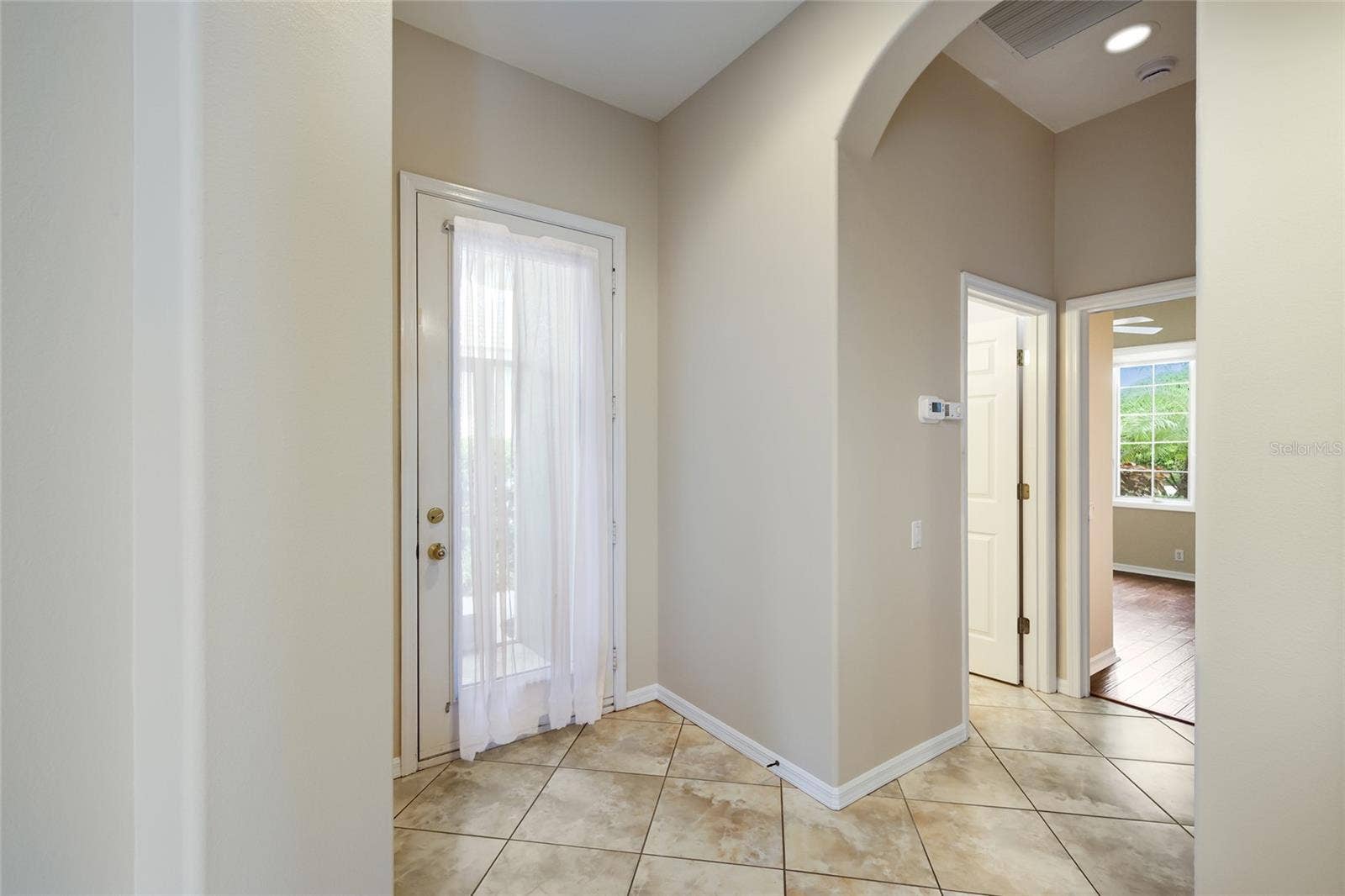 8728 52ND DRIVE E, Bradenton, FL 34211 Fresh interior paint in 2026