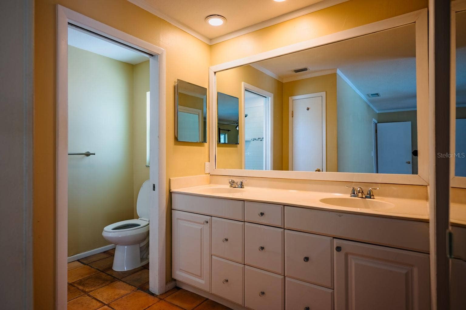 2339 RIVERWOOD PINES DRIVE, Sarasota, FL 34231 2339 RIVERWOOD PINES DRIVE, Sarasota, FL 34231