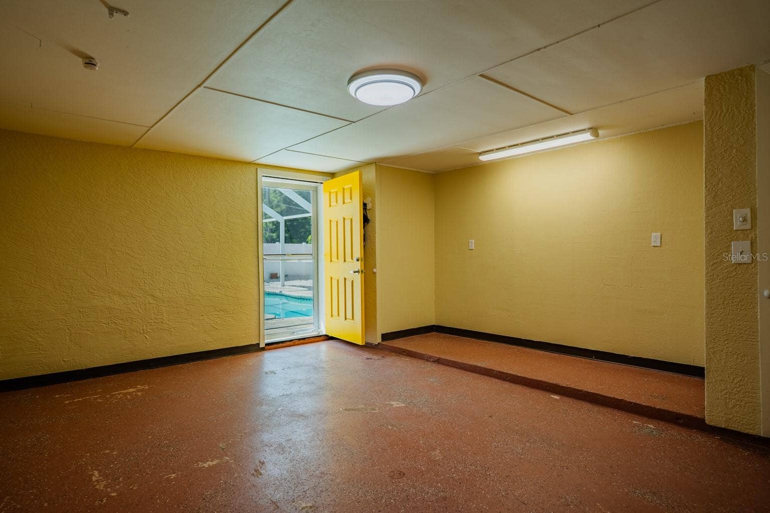2339 RIVERWOOD PINES DRIVE, Sarasota, FL 34231 2339 RIVERWOOD PINES DRIVE, Sarasota, FL 34231