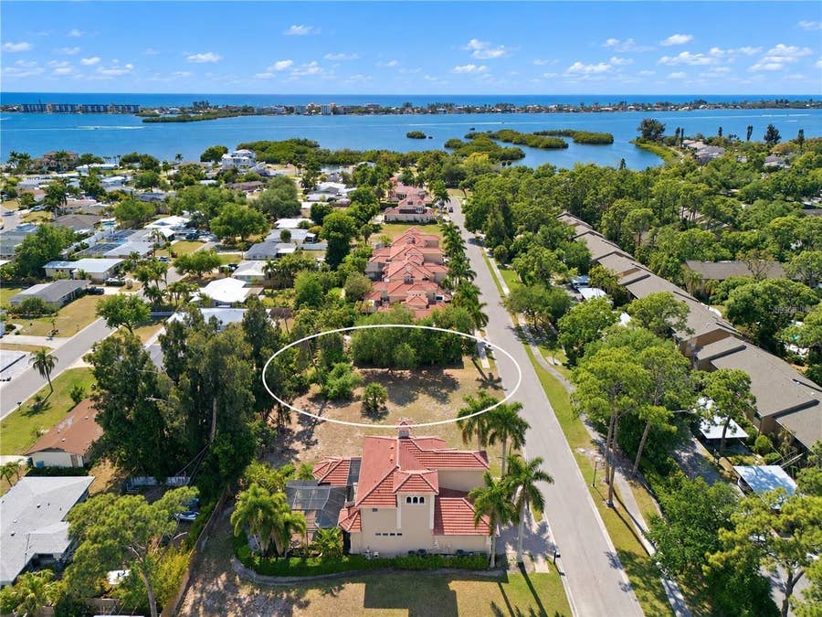 Property photo for 1740 ASSISI DRIVE, Sarasota, FL