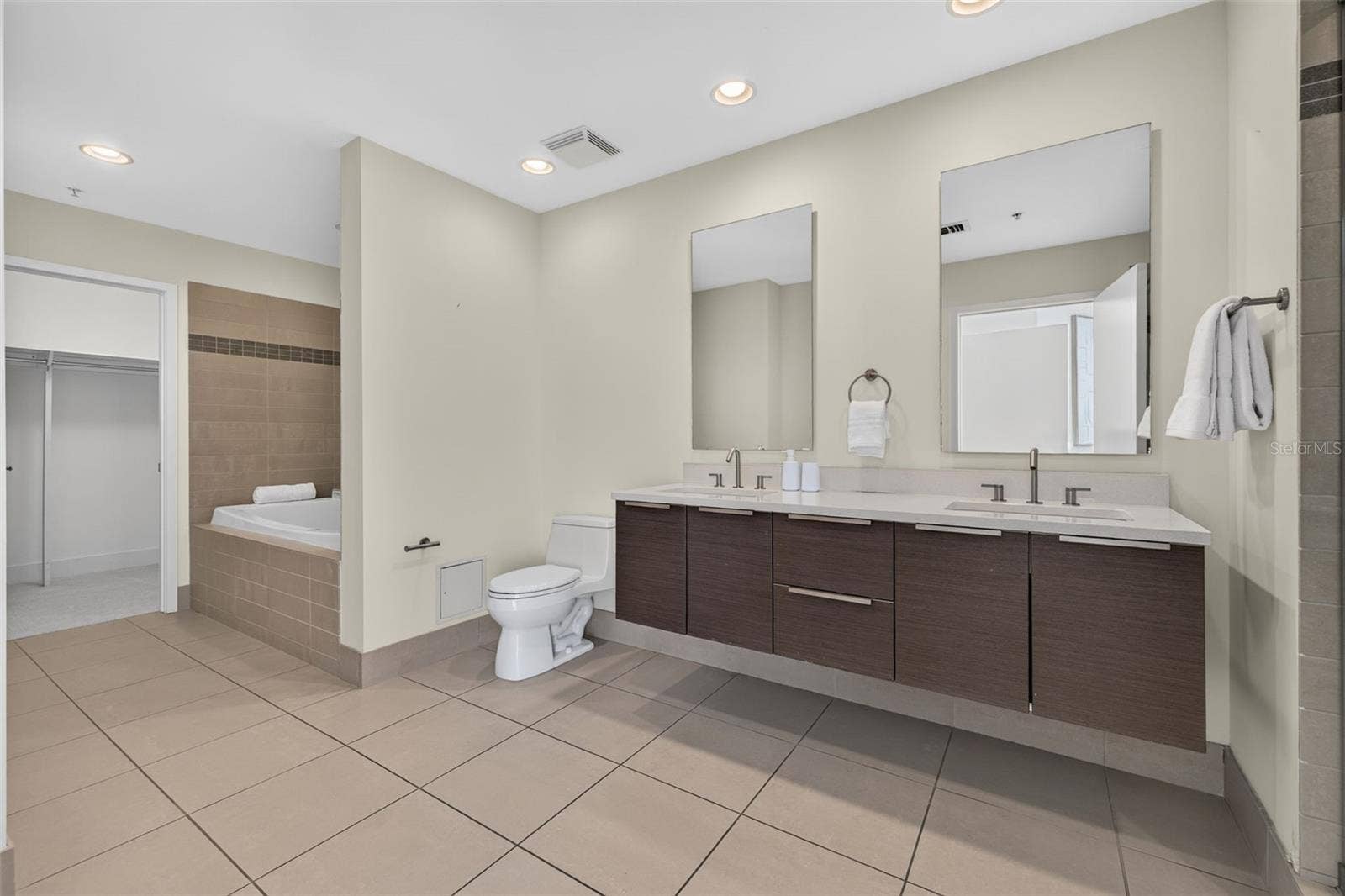 Primary Suite Bath