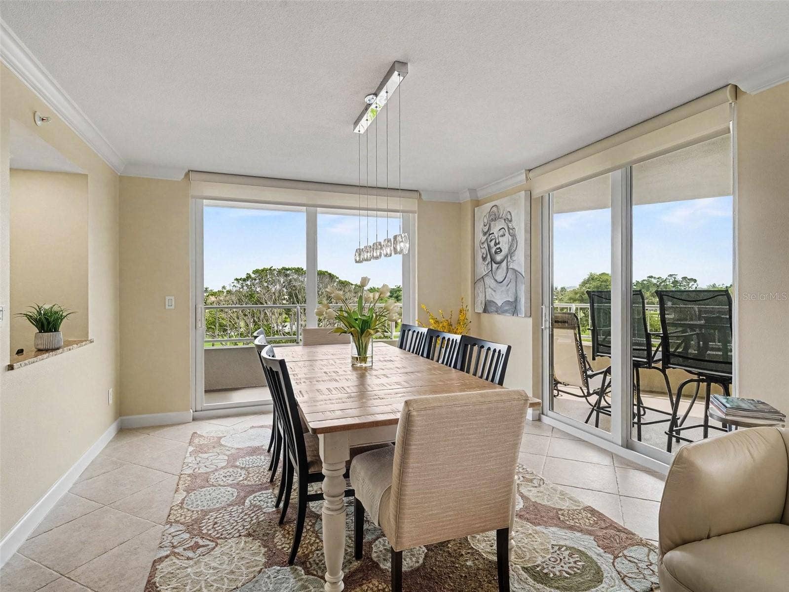 775 LONGBOAT CLUB ROAD, #304, Longboat Key, FL 34228 Dining Room opens to Balcony
