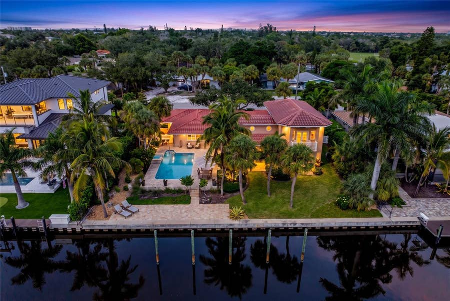 Property photo for 5376 SHADOW LAWN DRIVE, Sarasota, FL