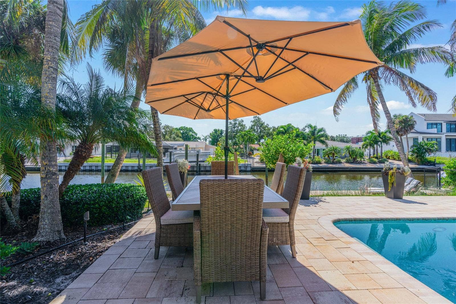 Outdoor Kitchen Twilight, designed for everyday living and easy entertaining.