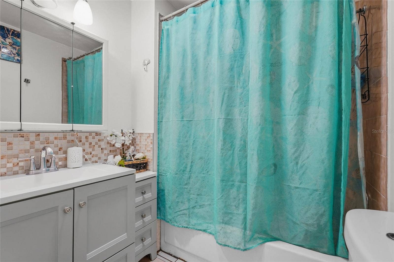 4749 DAVID AVENUE, Sarasota, FL 34234 4749 DAVID AVENUE, Sarasota, FL 34234
