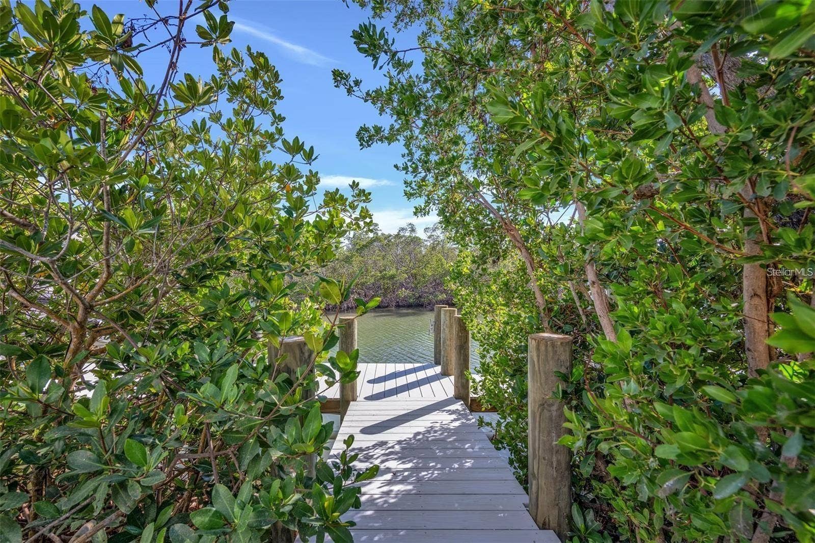 1406 TANGIER WAY, Sarasota, FL 34239 1406 TANGIER WAY, Sarasota, FL 34239