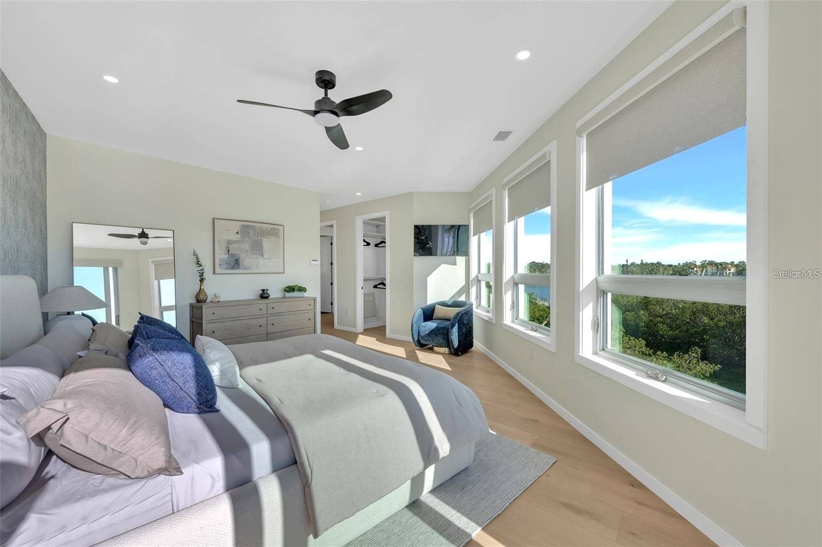1406 TANGIER WAY, Sarasota, FL 34239 Primary bedroom