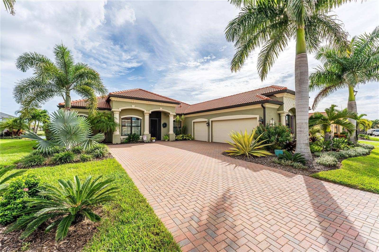 10733 TARFLOWER DRIVE, Venice, FL 34293 10733 TARFLOWER DRIVE, Venice, FL 34293