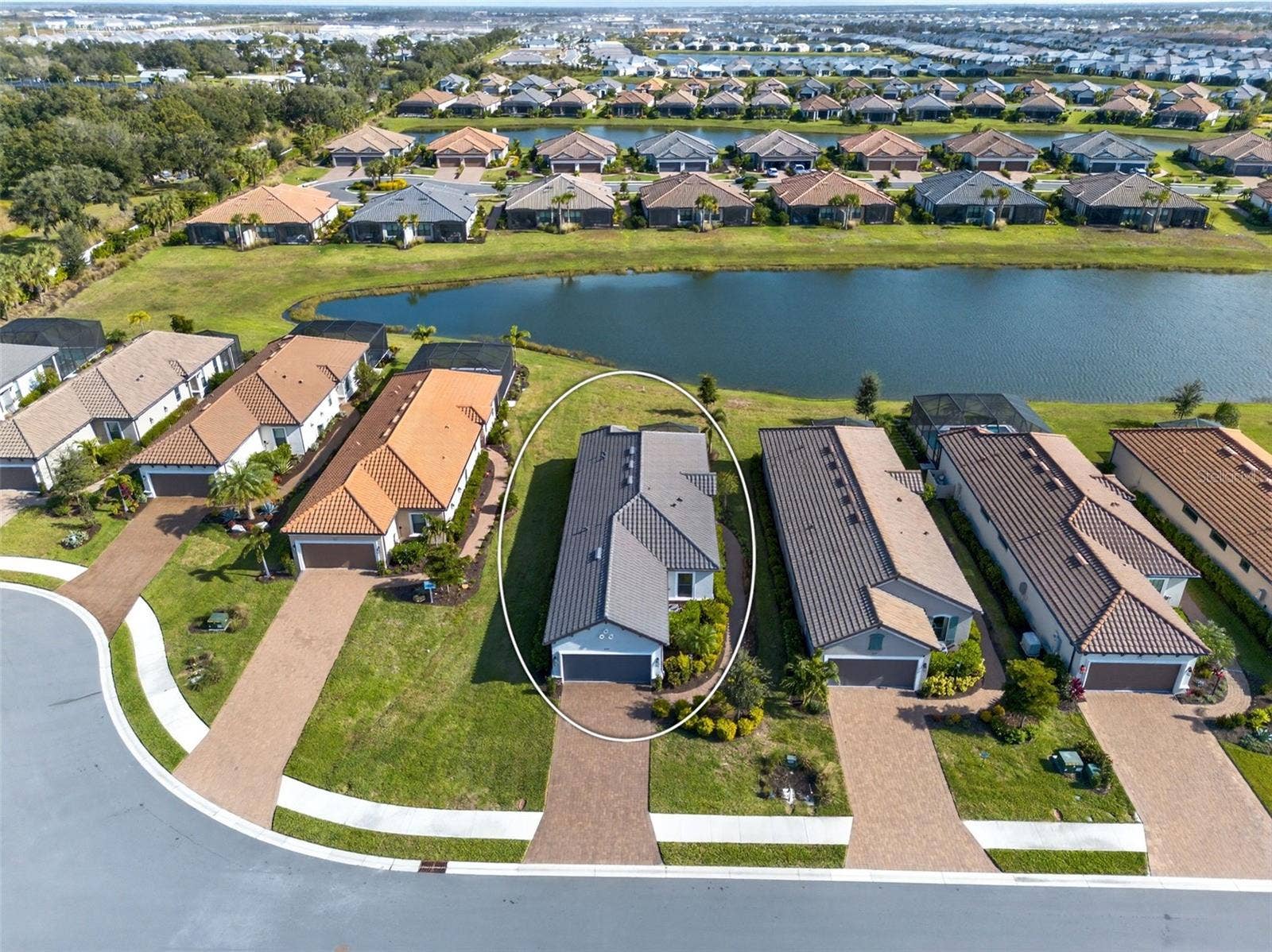 3021 VENETO COURT, Lakewood Ranch, FL 34211 3021 VENETO COURT, Lakewood Ranch, FL 34211