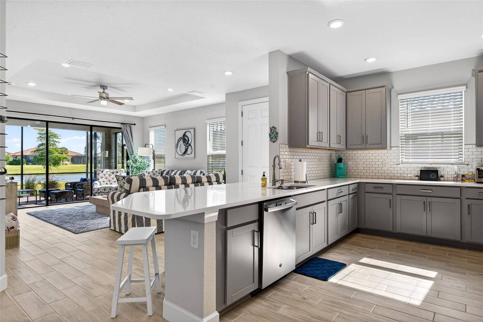 3021 VENETO COURT, Lakewood Ranch, FL 34211 3021 VENETO COURT, Lakewood Ranch, FL 34211