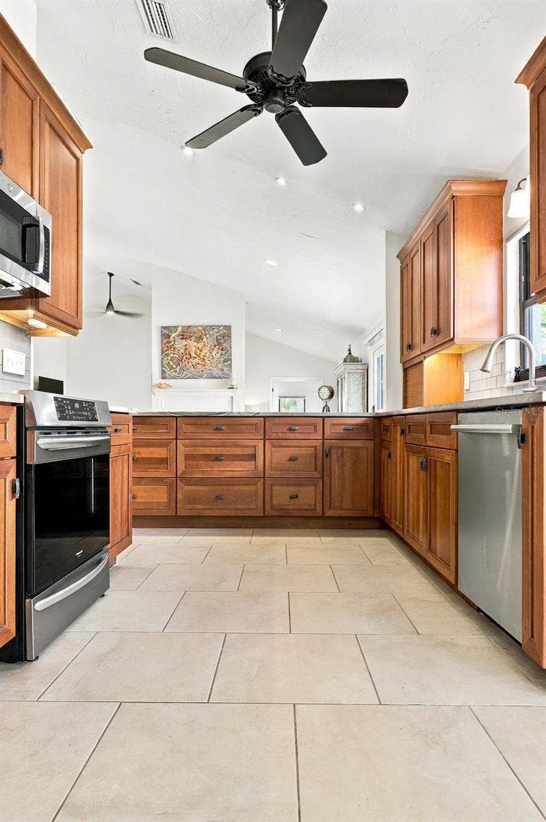 4848 TIVOLI AVENUE, Sarasota, FL 34235 4848 TIVOLI AVENUE, Sarasota, FL 34235