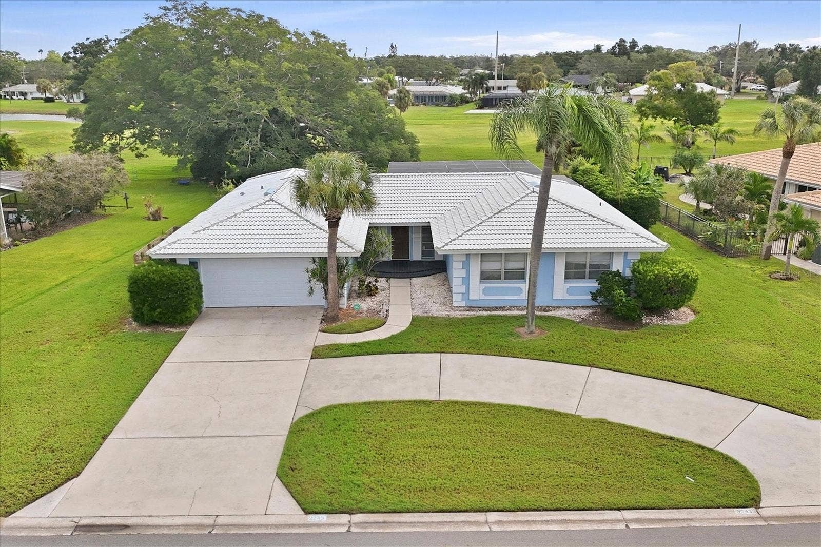 2243 BROOKHAVEN DRIVE, Sarasota, FL 34239 2243 BROOKHAVEN DRIVE, Sarasota, FL 34239