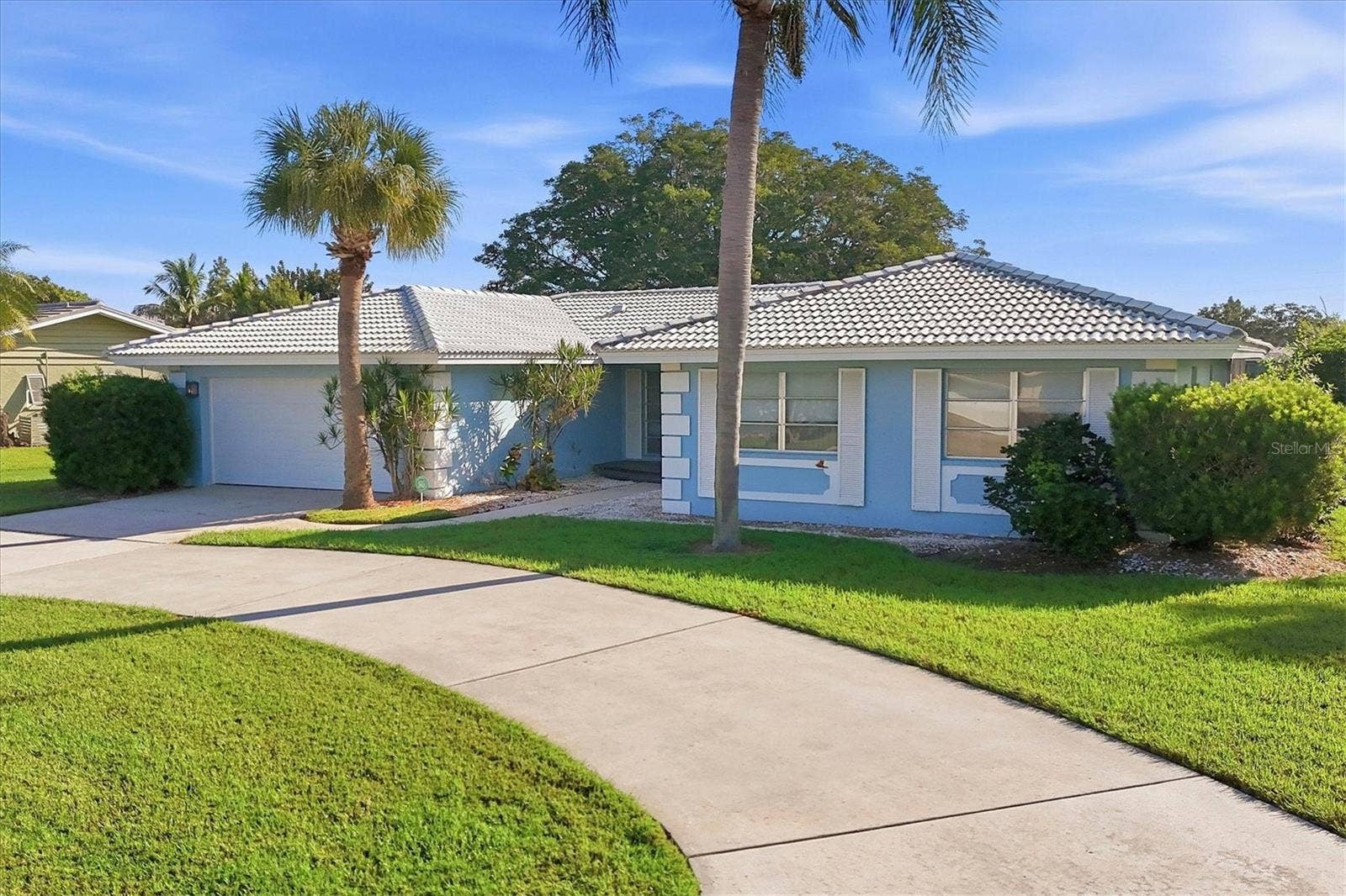 2243 BROOKHAVEN DRIVE, Sarasota, FL 34239 2243 BROOKHAVEN DRIVE, Sarasota, FL 34239