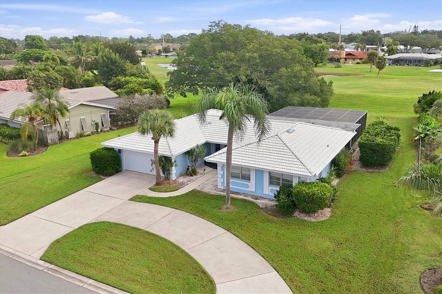 Property photo for 2243 BROOKHAVEN DRIVE, Sarasota, FL