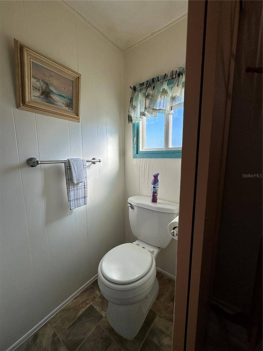 1784 MIDLOTHIAN STREET, Sarasota, FL 34234 1784 MIDLOTHIAN STREET, Sarasota, FL 34234