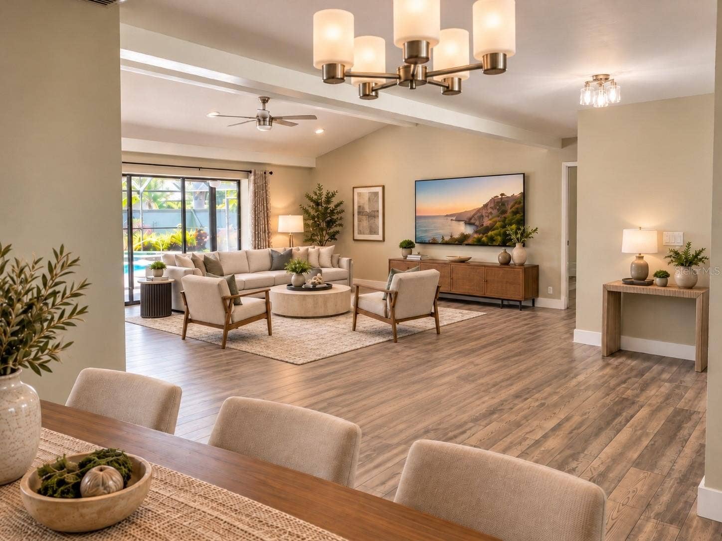 6993 COUNTRY LAKES CIRCLE, Sarasota, FL 34243 VIRTUAL Staged Great Room