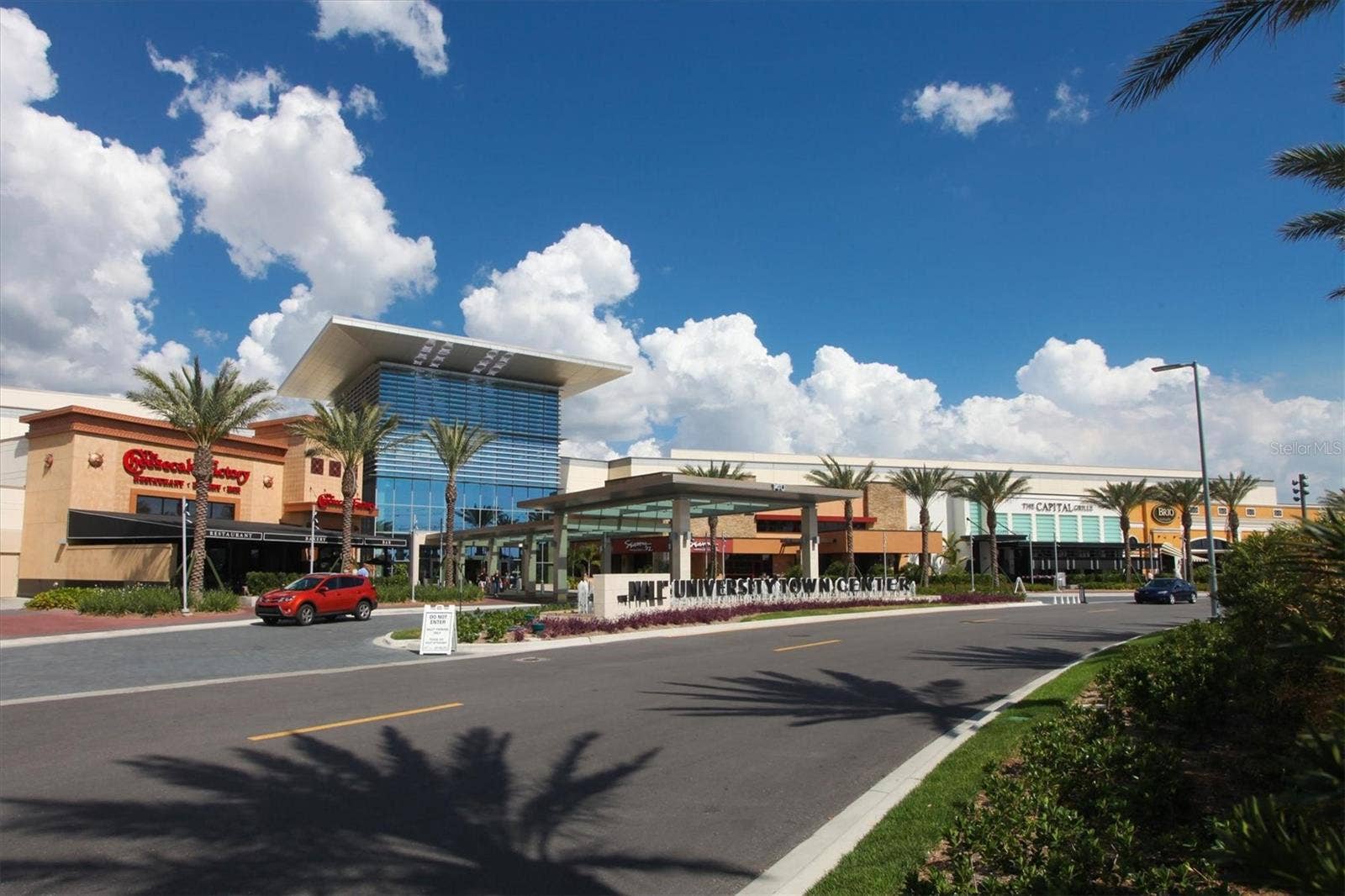 6993 COUNTRY LAKES CIRCLE, Sarasota, FL 34243 6993 COUNTRY LAKES CIRCLE, Sarasota, FL 34243