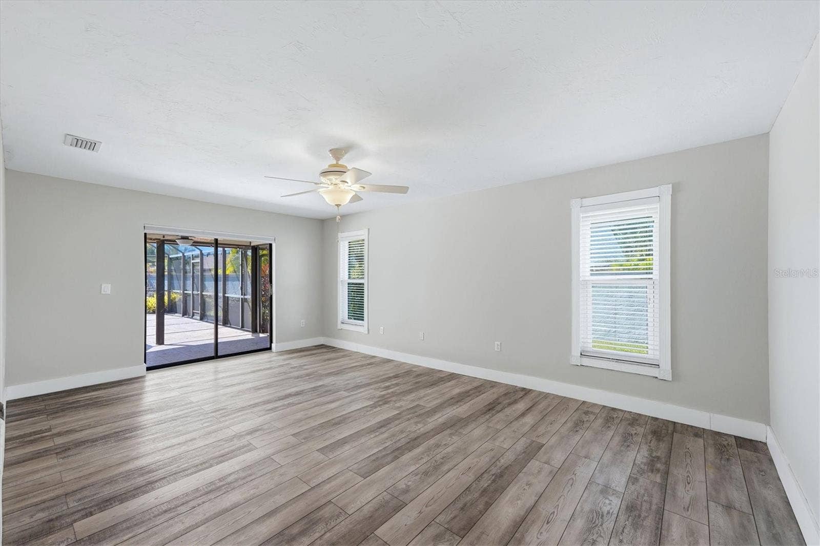 6993 COUNTRY LAKES CIRCLE, Sarasota, FL 34243 6993 COUNTRY LAKES CIRCLE, Sarasota, FL 34243