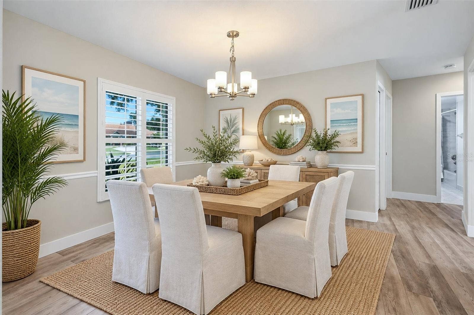 6993 COUNTRY LAKES CIRCLE, Sarasota, FL 34243 Virtually Staged Living Room