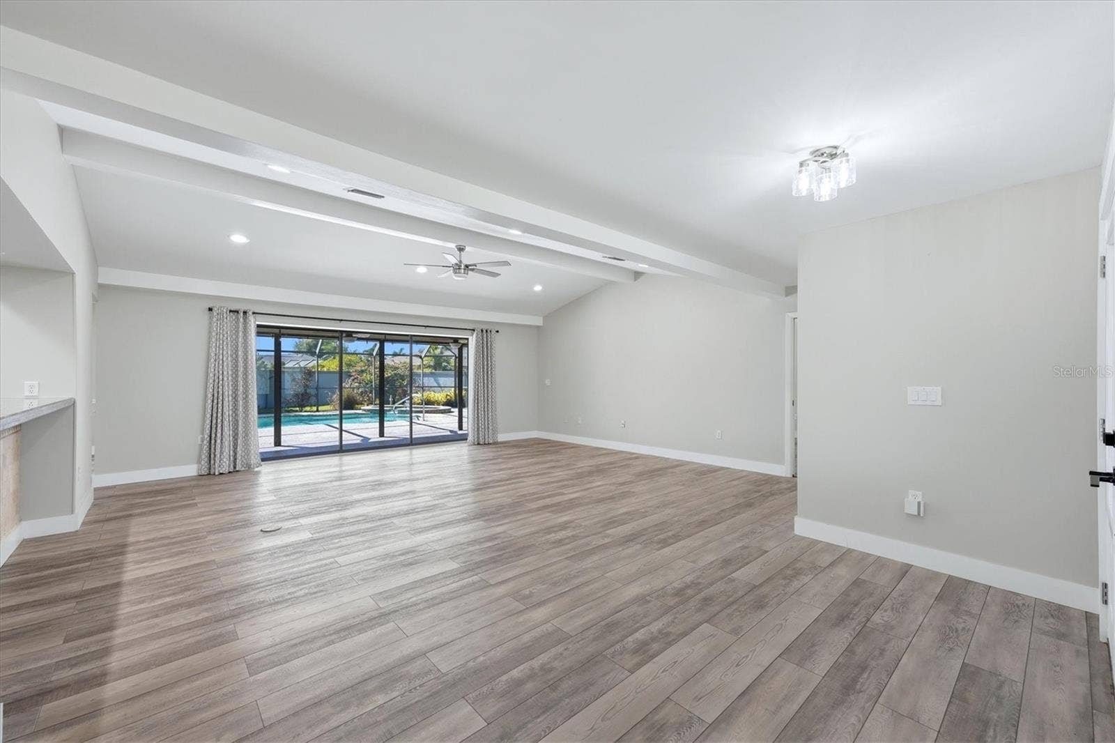 6993 COUNTRY LAKES CIRCLE, Sarasota, FL 34243 6993 COUNTRY LAKES CIRCLE, Sarasota, FL 34243