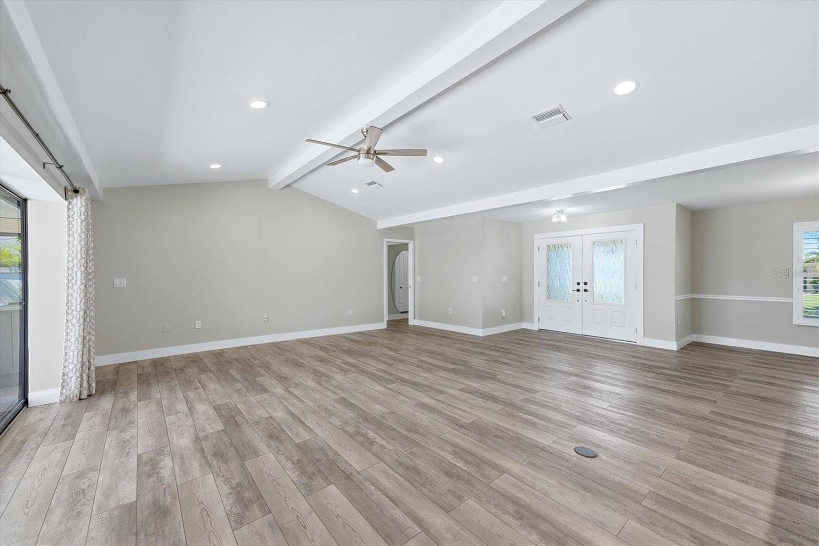 6993 COUNTRY LAKES CIRCLE, Sarasota, FL 34243 6993 COUNTRY LAKES CIRCLE, Sarasota, FL 34243