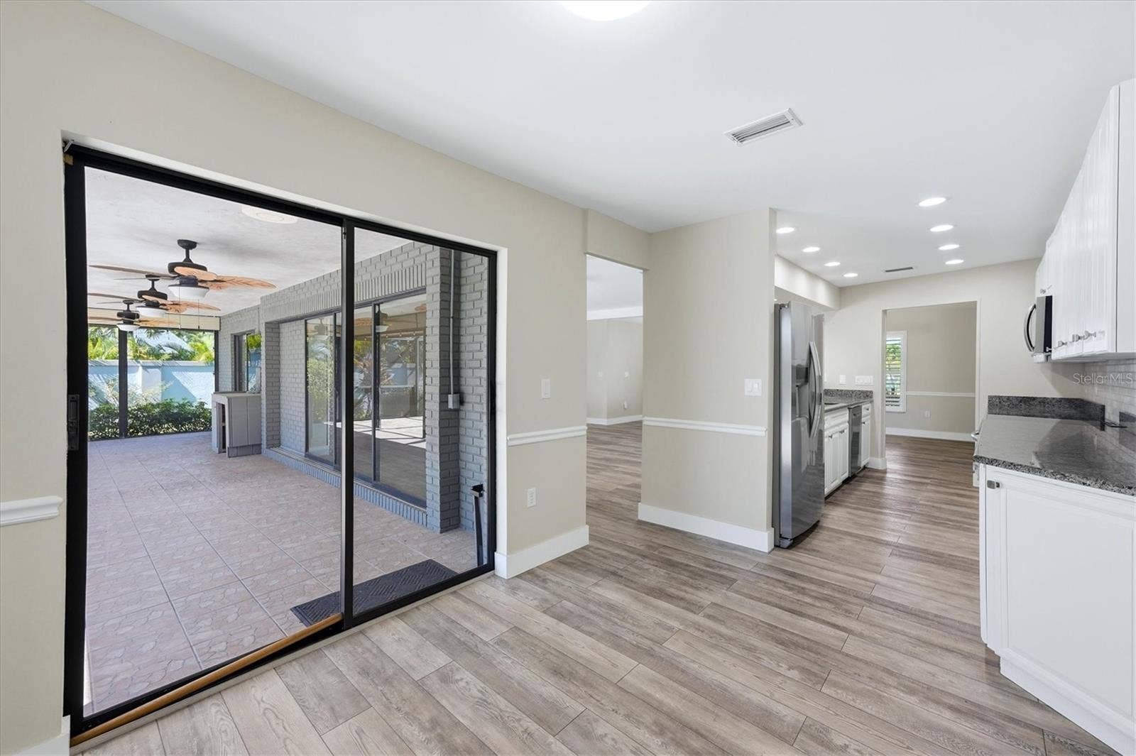 6993 COUNTRY LAKES CIRCLE, Sarasota, FL 34243 6993 COUNTRY LAKES CIRCLE, Sarasota, FL 34243